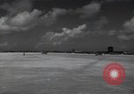 Standbild B-29 Bomber 42-224802 Mariana Islands Guam, 1944, aus Sekunde 14 historischem Filmmaterial Videoclip 65675036235