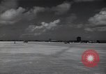 Standbild B-29 Bomber 42-224802 Mariana Islands Guam, 1944, aus Sekunde 16 historischem Filmmaterial Videoclip 65675036235