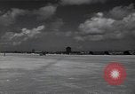 Standbild B-29 Bomber 42-224802 Mariana Islands Guam, 1944, aus Sekunde 23 historischem Filmmaterial Videoclip 65675036235