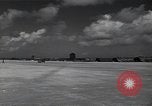 Standbild B-29 Bomber 42-224802 Mariana Islands Guam, 1944, aus Sekunde 24 historischem Filmmaterial Videoclip 65675036235