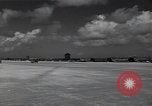 Standbild B-29 Bomber 42-224802 Mariana Islands Guam, 1944, aus Sekunde 25 historischem Filmmaterial Videoclip 65675036235
