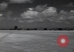 Standbild B-29 Bomber 42-224802 Mariana Islands Guam, 1944, aus Sekunde 31 historischem Filmmaterial Videoclip 65675036235