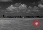 Standbild B-29 Bomber 42-224802 Mariana Islands Guam, 1944, aus Sekunde 34 historischem Filmmaterial Videoclip 65675036235