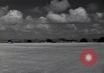 Standbild B-29 Bomber 42-224802 Mariana Islands Guam, 1944, aus Sekunde 43 historischem Filmmaterial Videoclip 65675036235