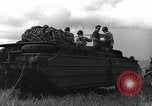 Standbild amphibische Fahrzeug Insel Tinian Marianen, 1944, aus Sekunde 25 historischem Filmmaterial Videoclip 65675036236