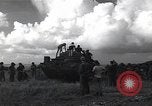 Standbild amphibische Fahrzeug Insel Tinian Marianen, 1944, aus Sekunde 34 historischem Filmmaterial Videoclip 65675036236