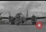 Standbild B-29 Bomber take off Saipan Nördliche Marianen, 1944, aus Sekunde 15 historischem Filmmaterial Videoclip 65675036242