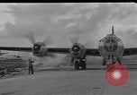 Standbild B-29 Bomber take off Saipan Nördliche Marianen, 1944, aus Sekunde 19 historischem Filmmaterial Videoclip 65675036242
