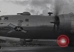 Standbild B-29 Bomber take off Saipan Nördliche Marianen, 1944, aus Sekunde 46 historischem Filmmaterial Videoclip 65675036242