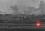 Standbild B-29 Bomber take off Saipan Nördliche Marianen, 1944, aus Sekunde 52 historischem Filmmaterial Videoclip 65675036242