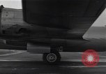 Standbild B-29 Bomber take off Saipan Nördliche Marianen, 1944, aus Sekunde 58 historischem Filmmaterial Videoclip 65675036242