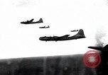 Standbild Bildung von B-29 Bomber Nagoya Japan, 1945, aus Sekunde 4 historischem Filmmaterial Videoclip 65675036244