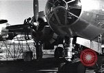 Immagine di Danneggiato B-29 bombardiere Saipan Isole Marianne Settentrionali, 1945, secondo 6 filmato di repertorio 65675036245