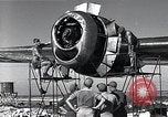 Immagine di Danneggiato B-29 bombardiere Saipan Isole Marianne Settentrionali, 1945, secondo 28 filmato di repertorio 65675036245