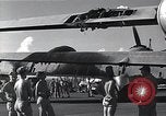Immagine di Danneggiato B-29 bombardiere Saipan Isole Marianne Settentrionali, 1945, secondo 44 filmato di repertorio 65675036245