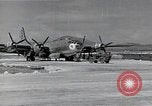 Standbild Isley Feld base Saipan Nördliche Marianen, 1944, aus Sekunde 4 historischem Filmmaterial Videoclip 65675036252