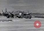 Standbild Isley Feld base Saipan Nördliche Marianen, 1944, aus Sekunde 9 historischem Filmmaterial Videoclip 65675036252