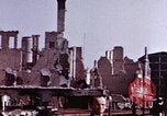 Standbild Zerstörte Gebäude aus der Schlacht um Berlin Berlin Deutschland, 1945, aus Sekunde 29 historischem Filmmaterial Videoclip 65675036257