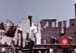 Standbild Zerstörte Gebäude aus der Schlacht um Berlin Berlin Deutschland, 1945, aus Sekunde 34 historischem Filmmaterial Videoclip 65675036257