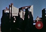 Standbild Zerstörte Gebäude aus der Schlacht um Berlin Berlin Deutschland, 1945, aus Sekunde 60 historischem Filmmaterial Videoclip 65675036257