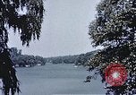 Immagine di Case e lago Gribnitz Berlino Germania, 1945, secondo 28 filmato di repertorio 65675036263