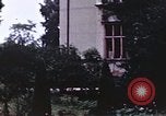 Immagine di La piccola casa bianca Berlino Germania, 1945, secondo 13 filmato di repertorio 65675036264