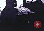 Immagine di La piccola casa bianca Berlino Germania, 1945, secondo 27 filmato di repertorio 65675036264