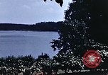 Immagine di La piccola casa bianca Berlino Germania, 1945, secondo 55 filmato di repertorio 65675036264