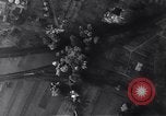 Standbild Bombenangriffe der Alliierten in Deutschland Deutschland, 1944, aus Sekunde 7 historischem Filmmaterial Videoclip 65675036272