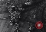 Standbild Bombenangriffe der Alliierten in Deutschland Deutschland, 1944, aus Sekunde 8 historischem Filmmaterial Videoclip 65675036272