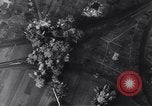 Standbild Bombenangriffe der Alliierten in Deutschland Deutschland, 1944, aus Sekunde 9 historischem Filmmaterial Videoclip 65675036272