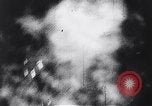 Standbild Bombenangriffe der Alliierten in Deutschland Deutschland, 1944, aus Sekunde 21 historischem Filmmaterial Videoclip 65675036272