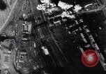 Standbild Bombenangriffe der Alliierten in Deutschland Deutschland, 1944, aus Sekunde 57 historischem Filmmaterial Videoclip 65675036272