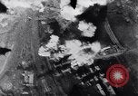 Standbild Bombenangriffe der Alliierten in Deutschland Deutschland, 1944, aus Sekunde 59 historischem Filmmaterial Videoclip 65675036272