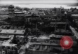 Standbild Völlige Zerstörung in Deutschland von den alliierten Bombenangriffe Deutschland, 1945, aus Sekunde 12 historischem Filmmaterial Videoclip 65675036273