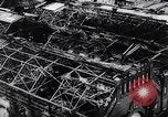 Standbild Völlige Zerstörung in Deutschland von den alliierten Bombenangriffe Deutschland, 1945, aus Sekunde 27 historischem Filmmaterial Videoclip 65675036273