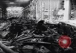 Standbild Völlige Zerstörung in Deutschland von den alliierten Bombenangriffe Deutschland, 1945, aus Sekunde 33 historischem Filmmaterial Videoclip 65675036273