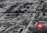 Standbild Völlige Zerstörung in Deutschland von den alliierten Bombenangriffe Deutschland, 1945, aus Sekunde 53 historischem Filmmaterial Videoclip 65675036273