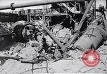 Standbild Völlige Zerstörung in Deutschland von den alliierten Bombenangriffe Deutschland, 1945, aus Sekunde 62 historischem Filmmaterial Videoclip 65675036273