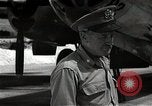 Standbild General Thomas Farrell F Insel Tinian Marianen, 1945, aus Sekunde 10 historischem Filmmaterial Videoclip 65675036276