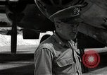 Standbild General Thomas Farrell F Insel Tinian Marianen, 1945, aus Sekunde 13 historischem Filmmaterial Videoclip 65675036276
