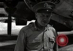 Standbild General Thomas Farrell F Insel Tinian Marianen, 1945, aus Sekunde 28 historischem Filmmaterial Videoclip 65675036276