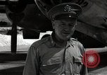 Standbild General Thomas Farrell F Insel Tinian Marianen, 1945, aus Sekunde 38 historischem Filmmaterial Videoclip 65675036276