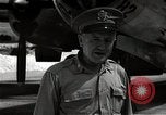 Standbild General Thomas Farrell F Insel Tinian Marianen, 1945, aus Sekunde 40 historischem Filmmaterial Videoclip 65675036276
