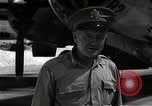 Standbild General Thomas Farrell F Insel Tinian Marianen, 1945, aus Sekunde 41 historischem Filmmaterial Videoclip 65675036276