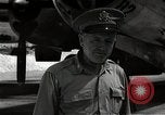 Standbild General Thomas Farrell F Insel Tinian Marianen, 1945, aus Sekunde 44 historischem Filmmaterial Videoclip 65675036276