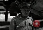 Standbild General Thomas Farrell F Insel Tinian Marianen, 1945, aus Sekunde 57 historischem Filmmaterial Videoclip 65675036276