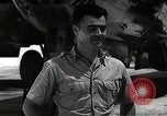 Image Le Colonel Paul Tibbets Tinian île Îles Mariannes, 1945, de la seconde 31 séquences d'archives historiques vidéo 65675036278