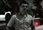 Image Le Colonel Paul Tibbets Tinian île Îles Mariannes, 1945, de la seconde 46 séquences d'archives historiques vidéo 65675036278