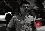 Image Le Colonel Paul Tibbets Tinian île Îles Mariannes, 1945, de la seconde 53 séquences d'archives historiques vidéo 65675036278